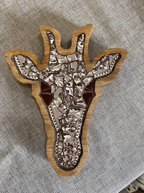 Oak mosaic giraffe - small or large